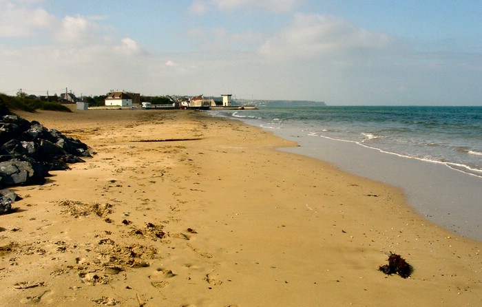 DSC00872NormandieGoldBeach.JPG