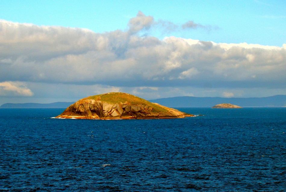 DSC06925TorndirrupGreenIslands.JPG