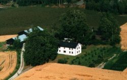 Aerial  photo of Lobben Grd